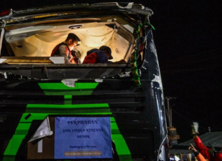 Fakta-Fakta Bus Maut Trans Putera Fajar yang Tewaskan 11 Orang, Ilegal Tak Terawat, dan Ubah Bodi Sembarangan Bus Maut Trans Putera Fajar Sumber (ANTARA FOTO/Raisan Al Farisi)