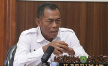 H. Ruhimat (Kang Jimat) Kembali Maju di Pilkada Subang 2024, Fokus pada Peningkatan SDM dan Pengangkatan PPPK Mengenal sosok H. Ruhimat yang akan maju kembali sebagai calon bupati Subang