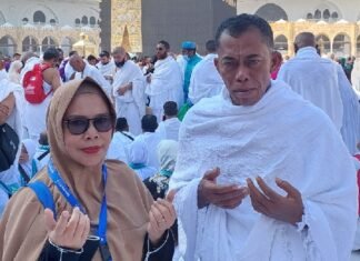 H. Ruhimat (Kang Jimat) dan Istri Laksanakan Ibadah Umrah, Doakan Kesejahteraan Subang dan Pilkada yang Damai H. Ruhimat (Kang Jimat) dan Istri Laksanakan Ibadah Umrah, Doakan Kesejahteraan Subang dan Pilkada yang Damai