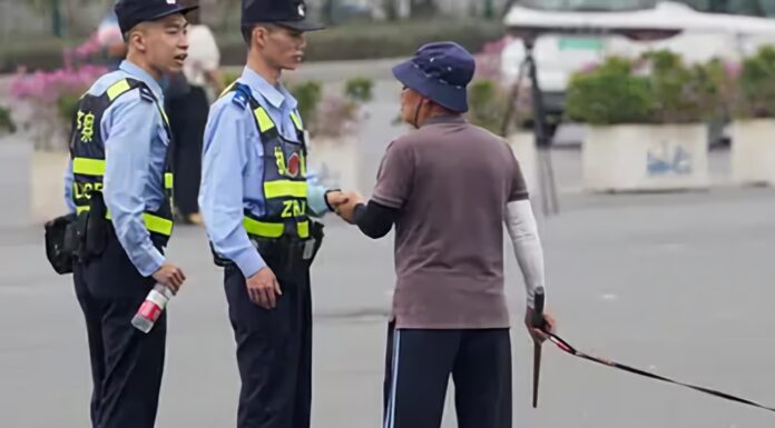 Tragedi China Penusukan di Sekolah Kejuruan Wuxi Vocational College Tragedi China Penusukan di Sekolah Kejuruan Wuxi Vocational College