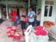 Dinas Sosial Subang Salurkan Bantuan untuk Korban Angin Puting Beliung di Pusakanagara Dinas Sosial Kabupaten Subang Serahkan Bantuan Kepada Para Penyintas Angin Puting Beliung Pusakanagara. Sumber foto ss (Foto : RRI).