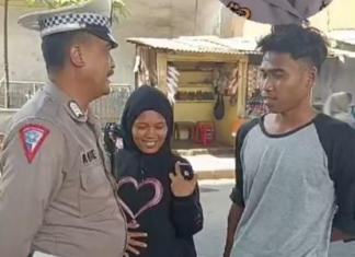 Ibu Hamil di Subang Ngidam Ditilang Polisi, Keinginannya Dikabulkan! Ngidam, Ibu hamil ini minta ditilang polisi di Pamanukan Subang. (Foto: Istimewa)