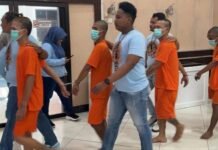 Satnarkoba Polres Subang Gerebek 5 Lokasi Peredaran Obat Ilegal di Pantura Satnarkoba Polres Subang Gerebek 5 Lokasi Peredaran Obat Ilegal di Pantura