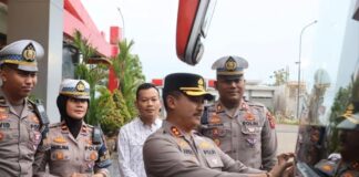 Sat Lantas Polres Subang Gelar Sosialisasi “Mudik Aman, Keluarga Nyaman” di Terminal Subang Sat Lantas Polres Subang Gelar Sosialisasi “Mudik Aman, Keluarga Nyaman” di Terminal Subang