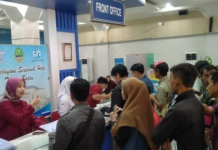 Menjelang Berakhir, Ratusan Warga Padati Samsat Subang untuk Program Pemutihan Pajak Kendaraan Menjelang Berakhir, Ratusan Warga Padati Samsat Subang untuk Program Pemutihan Pajak Kendaraan