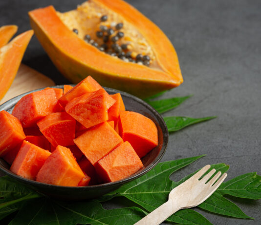 BUAH PEPAYA YANG MEMILIKI MANFAAT BAIK UNTUK TUBUH