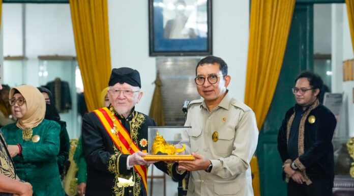 Keraton Sumedang Larang sebagai Episentrum Pemajuan Budaya Sunda