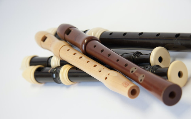 Sejarah Alat Musik Sunda yang Bernama Suling Berasal Dari Mana? Suling berasal dari