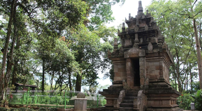 Sejarah Peninggalan Kerajaan Pajajaran: Jejak Kejayaan Sunda di Tanah Jawa Barat Peninggalan kerajaan Pajajaran