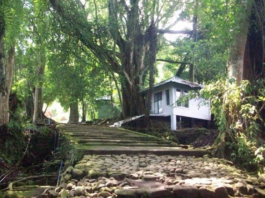 Lokasi Makam Prabu Siliwangi: Sang Raja Legendaris Pajajaran Makam Prabu Siliwangi
